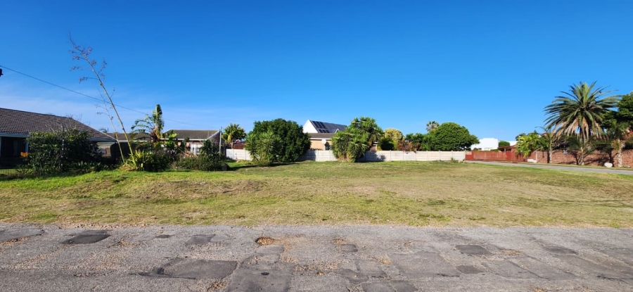 Commercial Property for Sale in Wavecrest Eastern Cape
